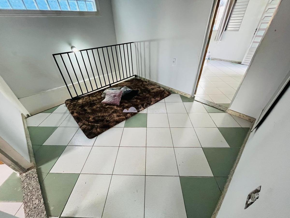 Casa, Planalto, 3 Quartos, 4 Vagas, 1 Suíte
