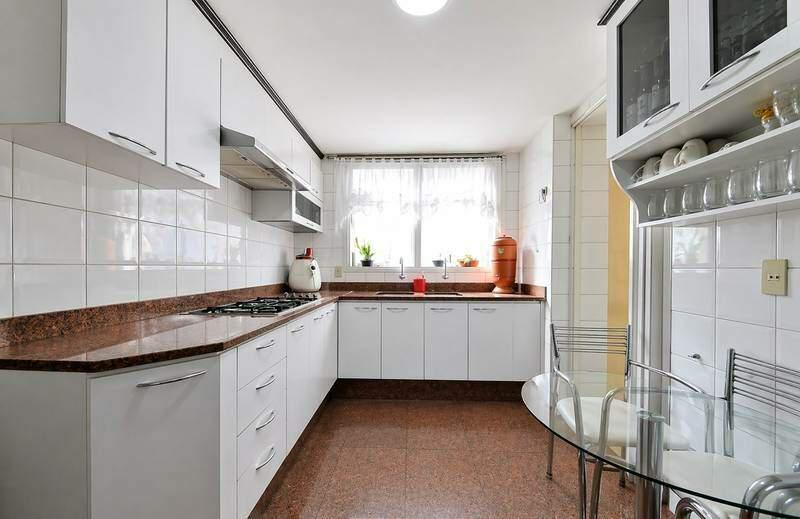 Apartamento, Funcionários, 4 Quartos, 2 Vagas, 1 Suíte