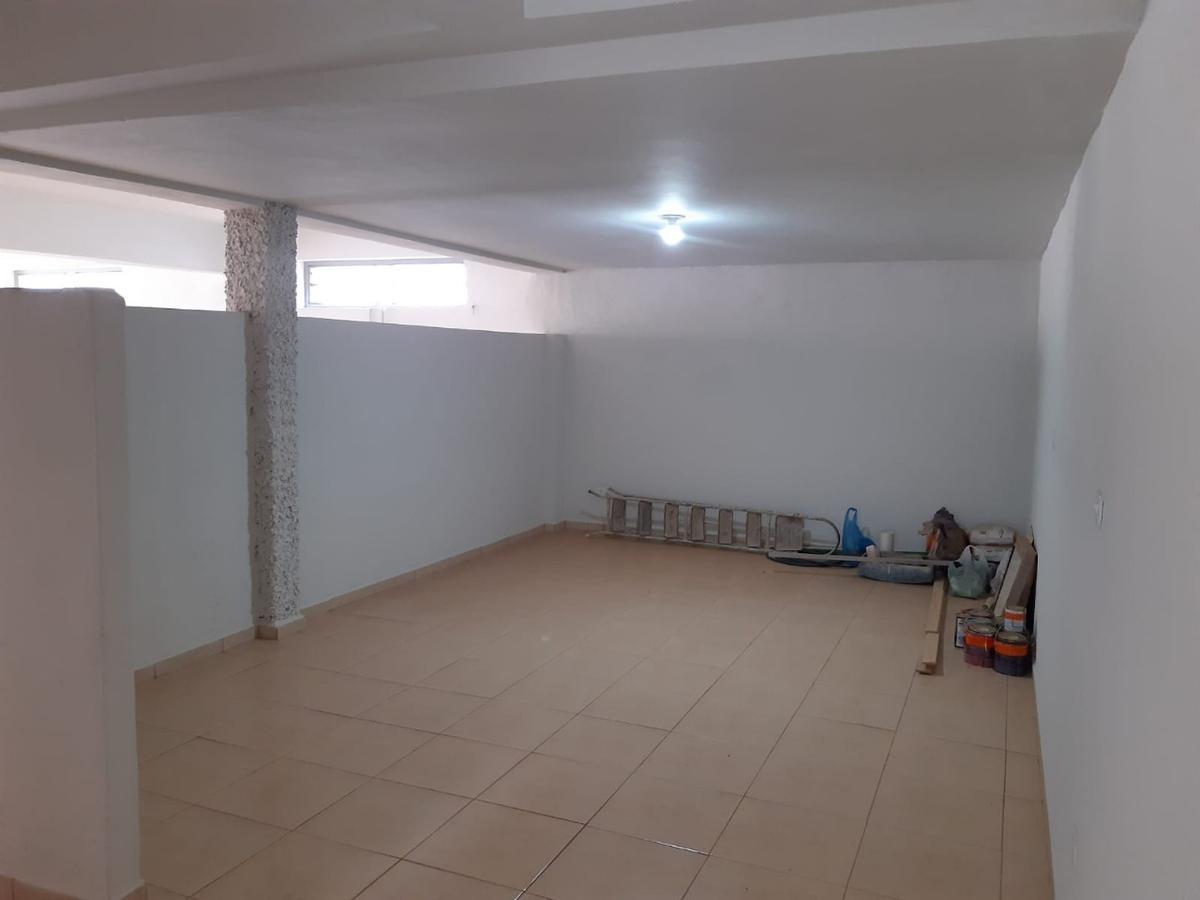 Andar, Centro, 0 Quarto, 0 Vaga