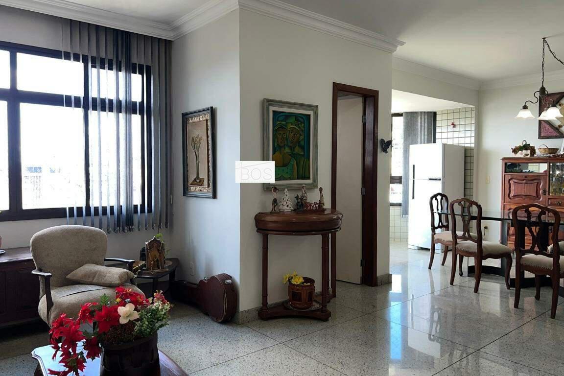 Apartamento, Sion, 4 Quartos, 3 Vagas, 1 Suíte