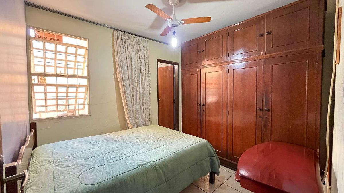 Casa, Conjunto Celso Machado, 3 Quartos, 4 Vagas, 1 Suíte