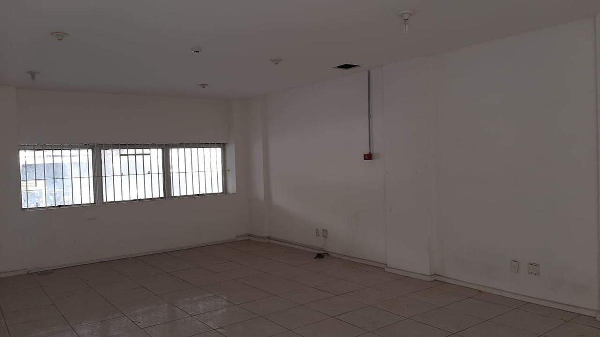Andar, Centro, 0 Quarto, 0 Vaga