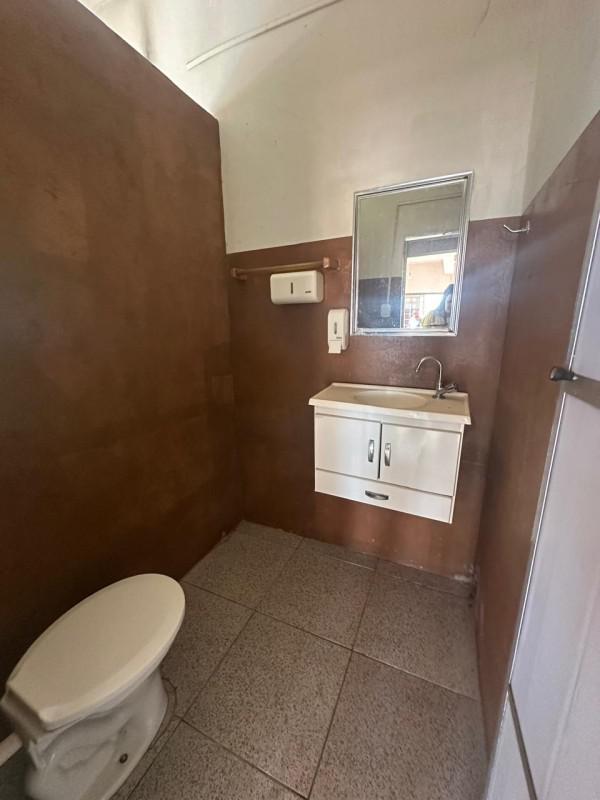 Andar, Centro, 0 Quarto, 0 Vaga