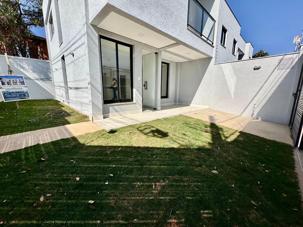 Casa, Planalto, 3 Quartos, 2 Vagas, 1 Suíte