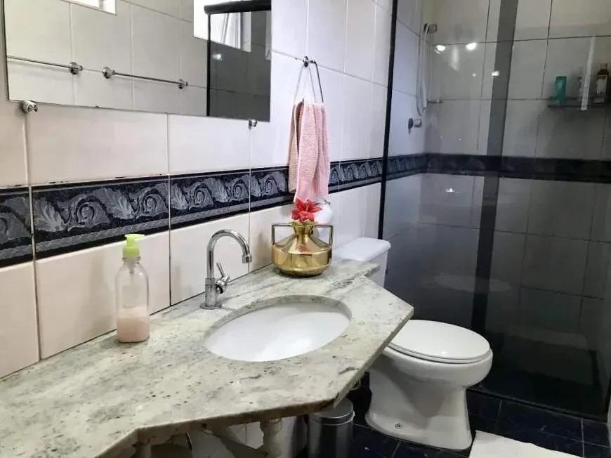 Casa, Buritis, 5 Quartos, 4 Vagas, 1 Suíte