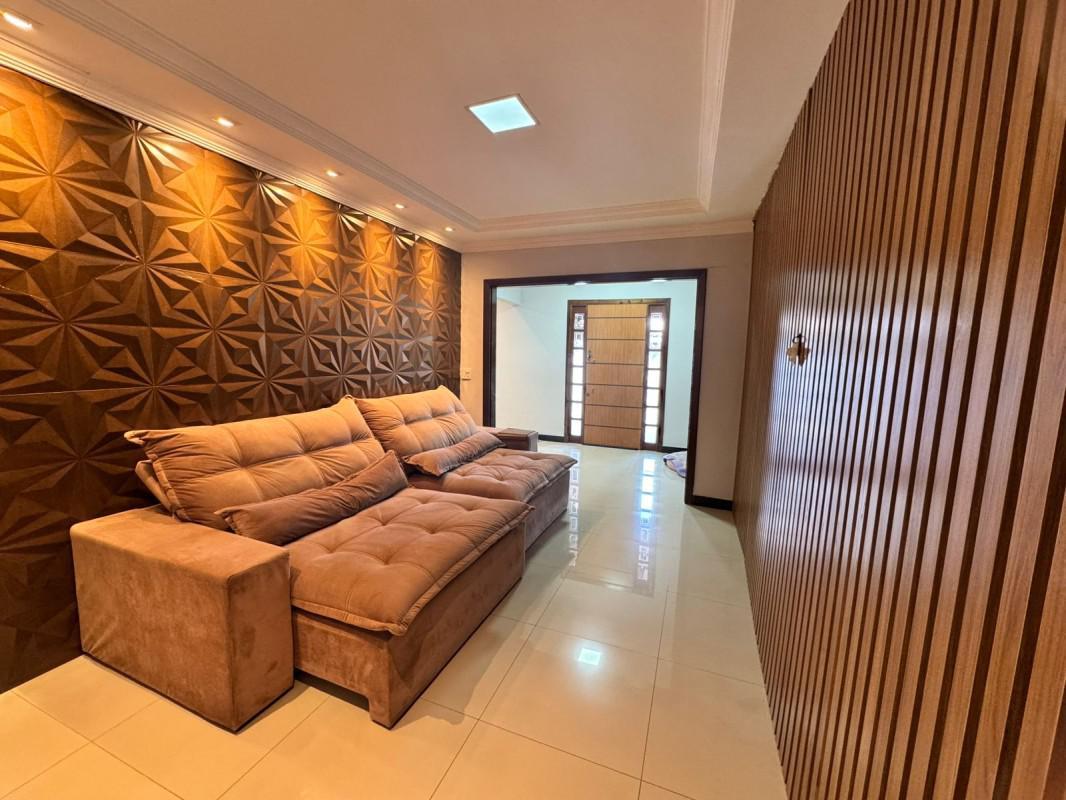 Casa, Urca, 3 Quartos, 7 Vagas, 1 Suíte