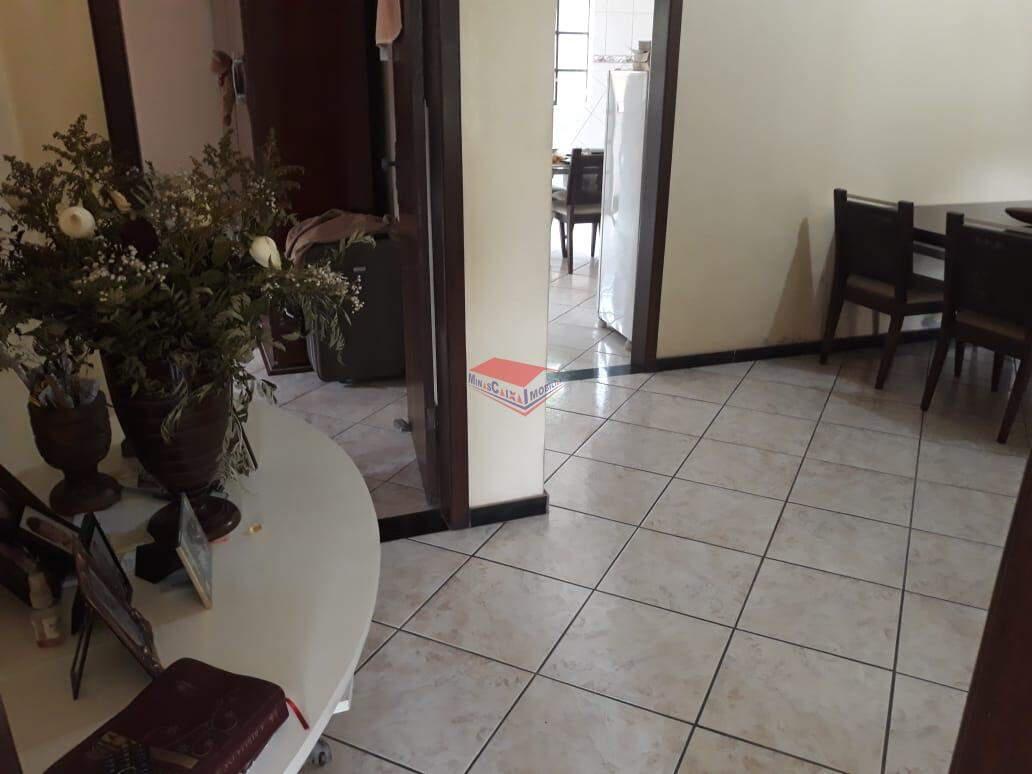 Apartamento, Ana Moura, 3 Quartos, 2 Vagas, 1 Suíte