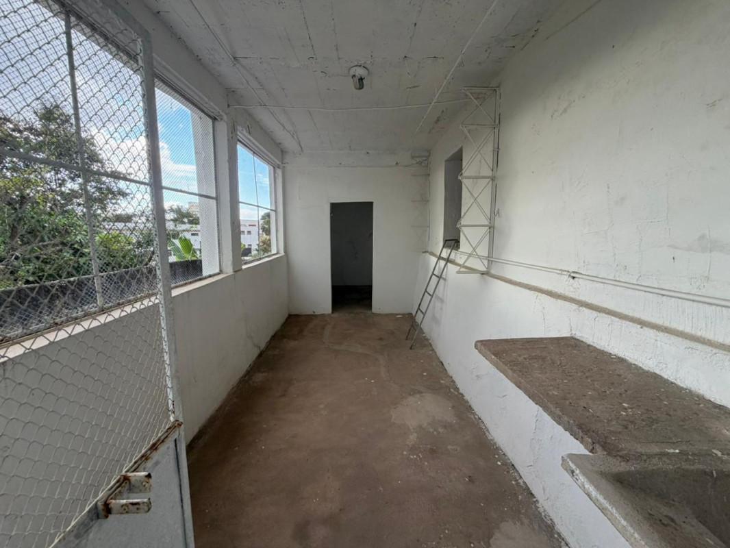 Casa, Graça, 4 Quartos, 2 Vagas, 1 Suíte