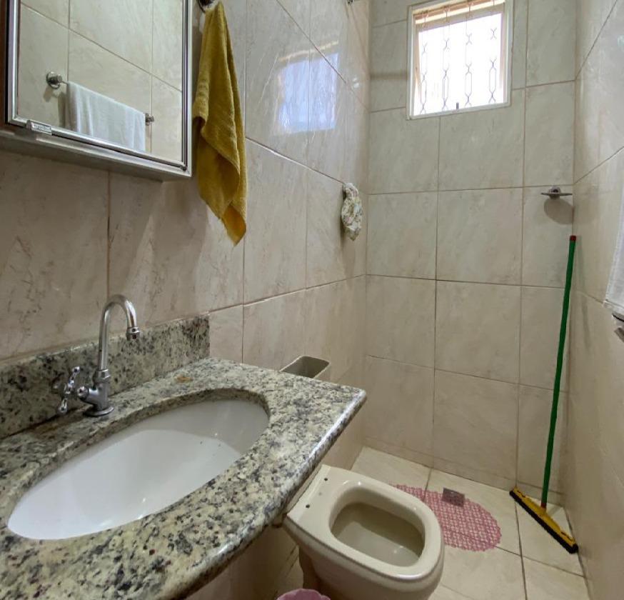 Casa, Europa, 3 Quartos, 5 Vagas, 1 Suíte