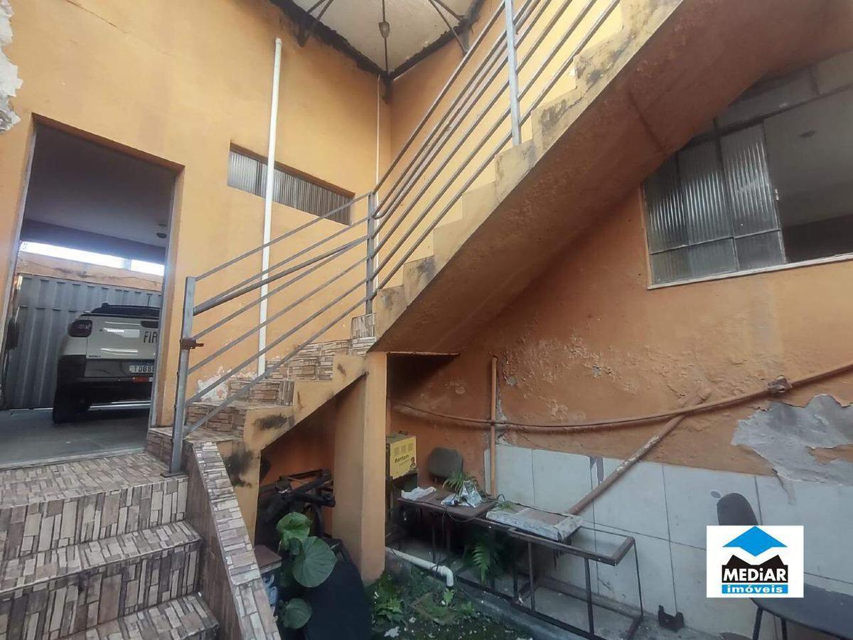 Casa, Sagrada Família, 5 Quartos, 6 Vagas, 1 Suíte