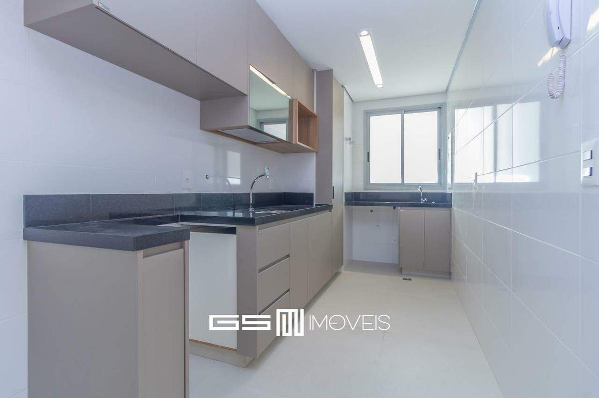 Apartamento, Sagrada Família, 3 Quartos, 2 Vagas, 1 Suíte