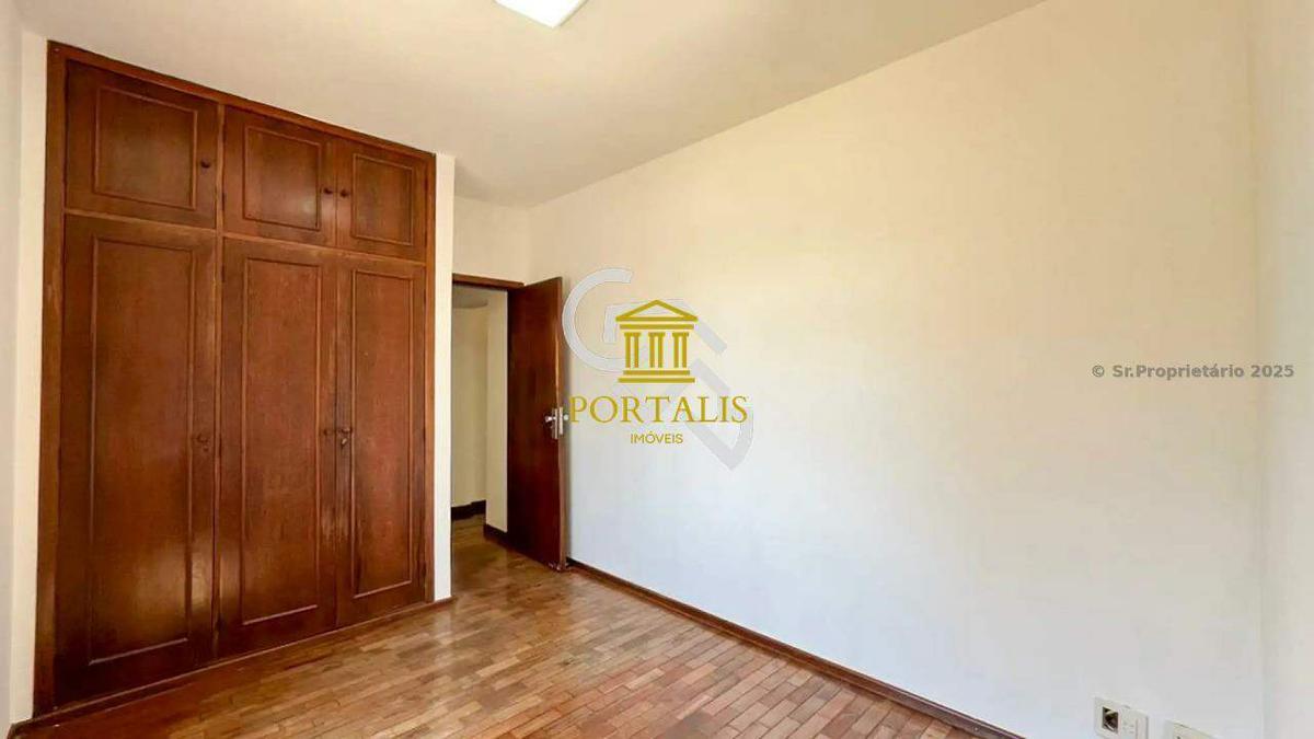 Apartamento, Vila Paris, 3 Quartos, 2 Vagas, 1 Suíte