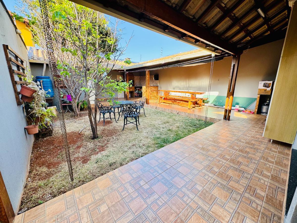 Casa, Rio Branco, 3 Quartos, 2 Vagas, 1 Suíte