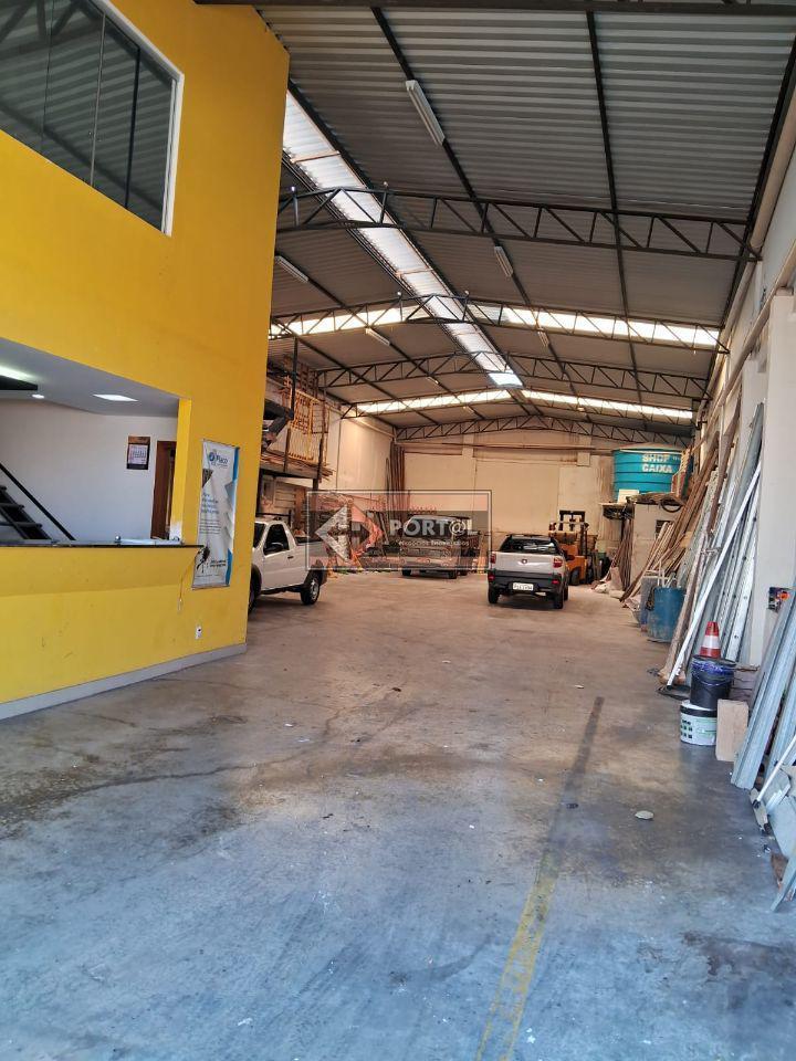 Galpão, Santa Inês, 0 Quarto, 6 Vagas