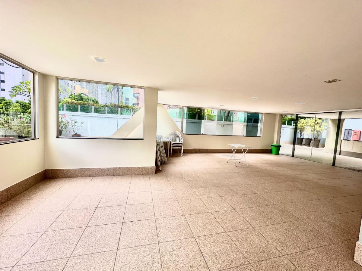 Apartamento, Funcionários, 3 Quartos, 0 Vaga, 1 Suíte