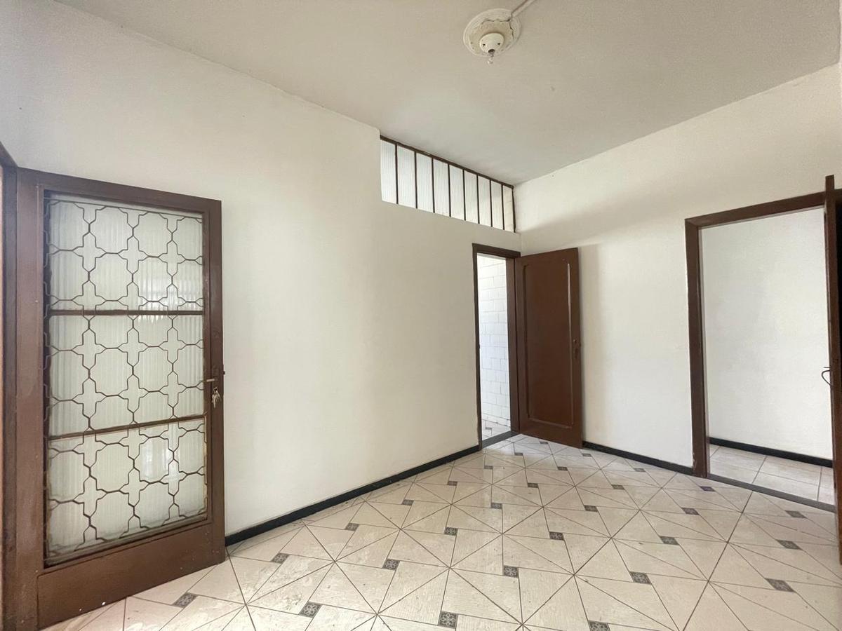 Prédio, Sagrada Família, 3 Quartos, 0 Vaga