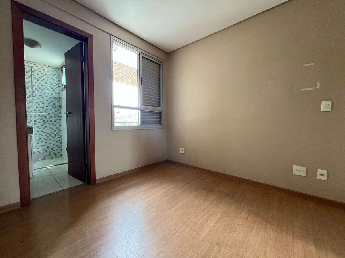 Apartamento, Floresta, 3 Quartos, 2 Vagas, 1 Suíte