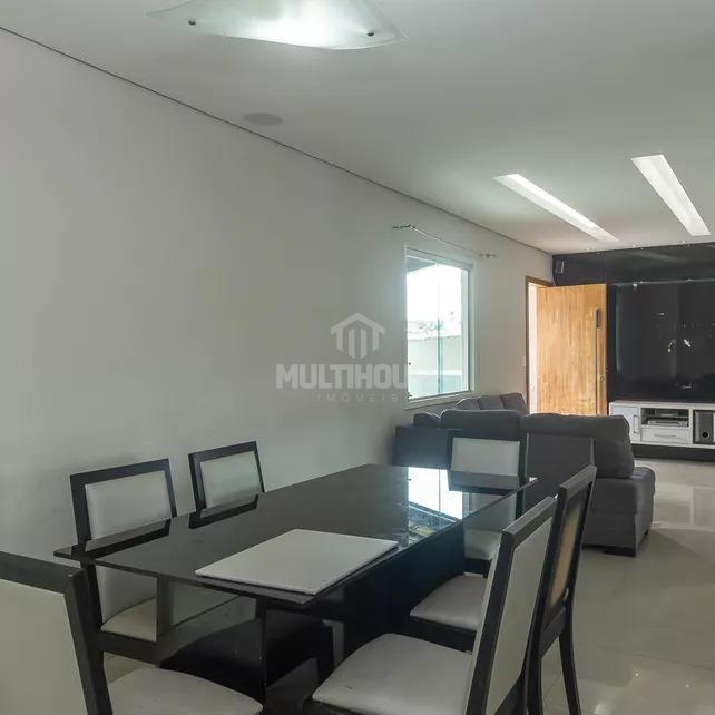 Casa, Santa Mônica, 3 Quartos, 1 Vaga, 1 Suíte