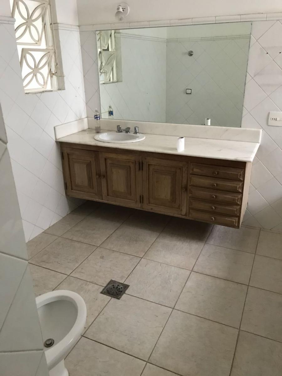 Casa Comercial, Cruzeiro, 0 Quarto, 0 Vaga