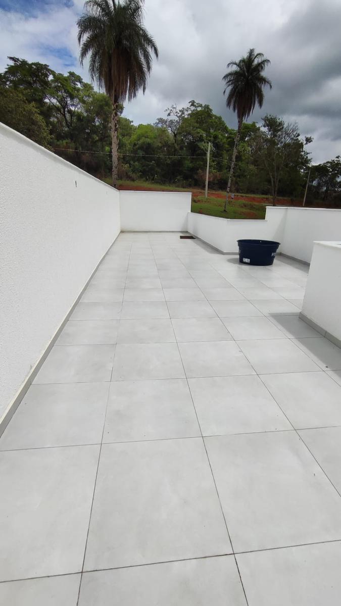 Casa, Vale das Orquídeas, 3 Quartos, 2 Vagas, 1 Suíte