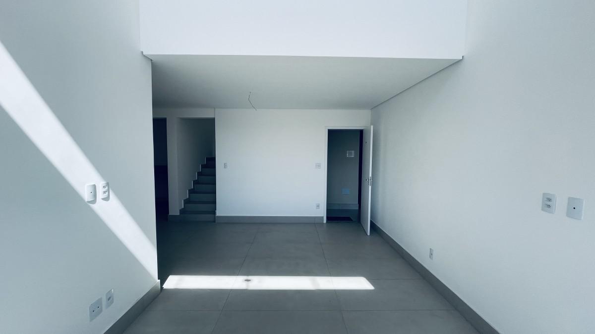 Cobertura, Paquetá, 3 Quartos, 3 Vagas, 1 Suíte