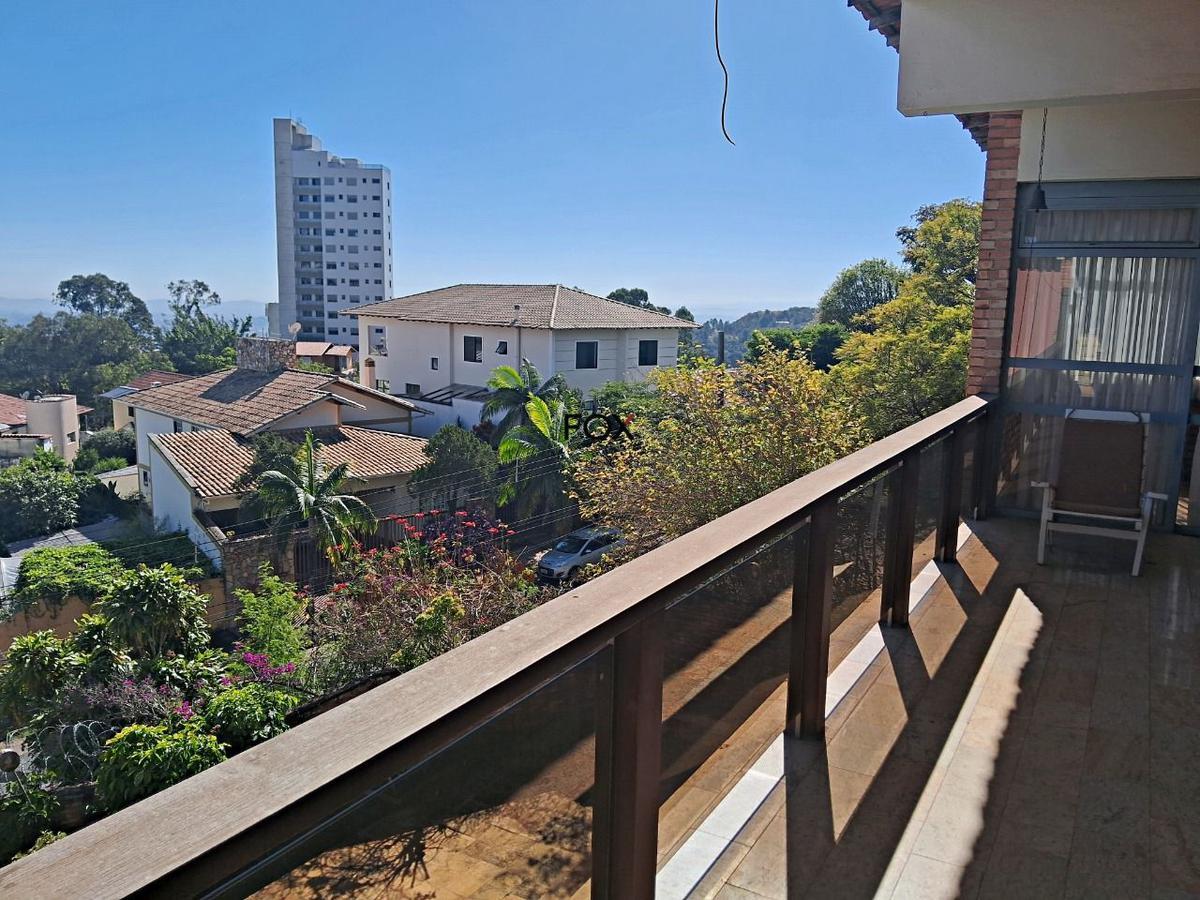 Casa, Santa Lúcia, 5 Quartos, 4 Vagas, 2 Suítes