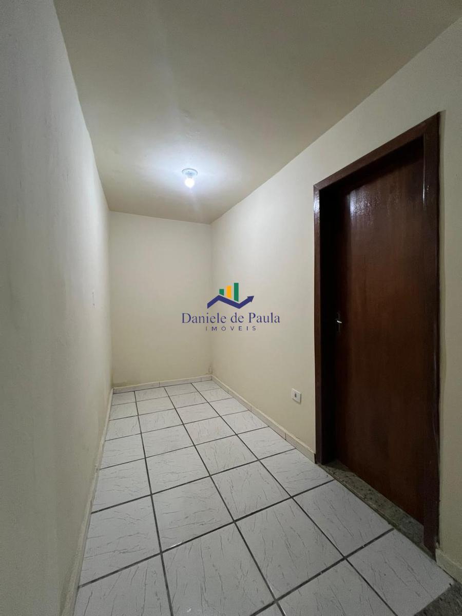 Casa, Conjunto Habitacional Bueno Franco, 4 Quartos, 2 Vagas, 2 Suítes