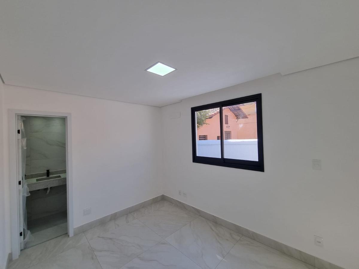 Casa, Planalto, 3 Quartos, 1 Vaga, 1 Suíte