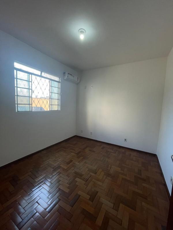 Casa, Floresta, 5 Quartos, 4 Vagas, 1 Suíte