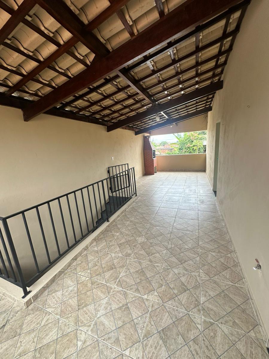 Casa, Parque Turistas, 2 Quartos, 2 Vagas