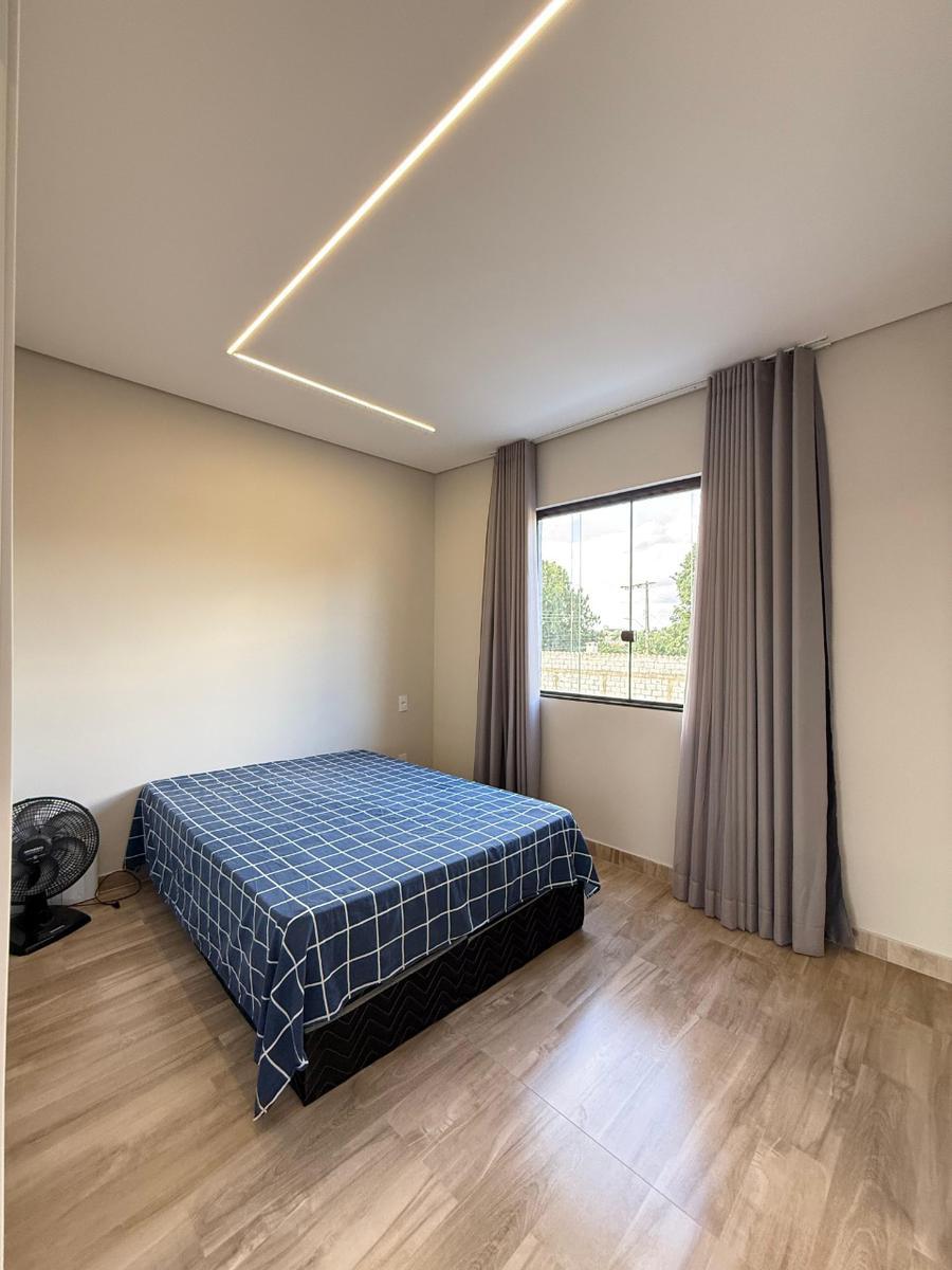 Casa, Trevo, 3 Quartos, 4 Vagas, 1 Suíte