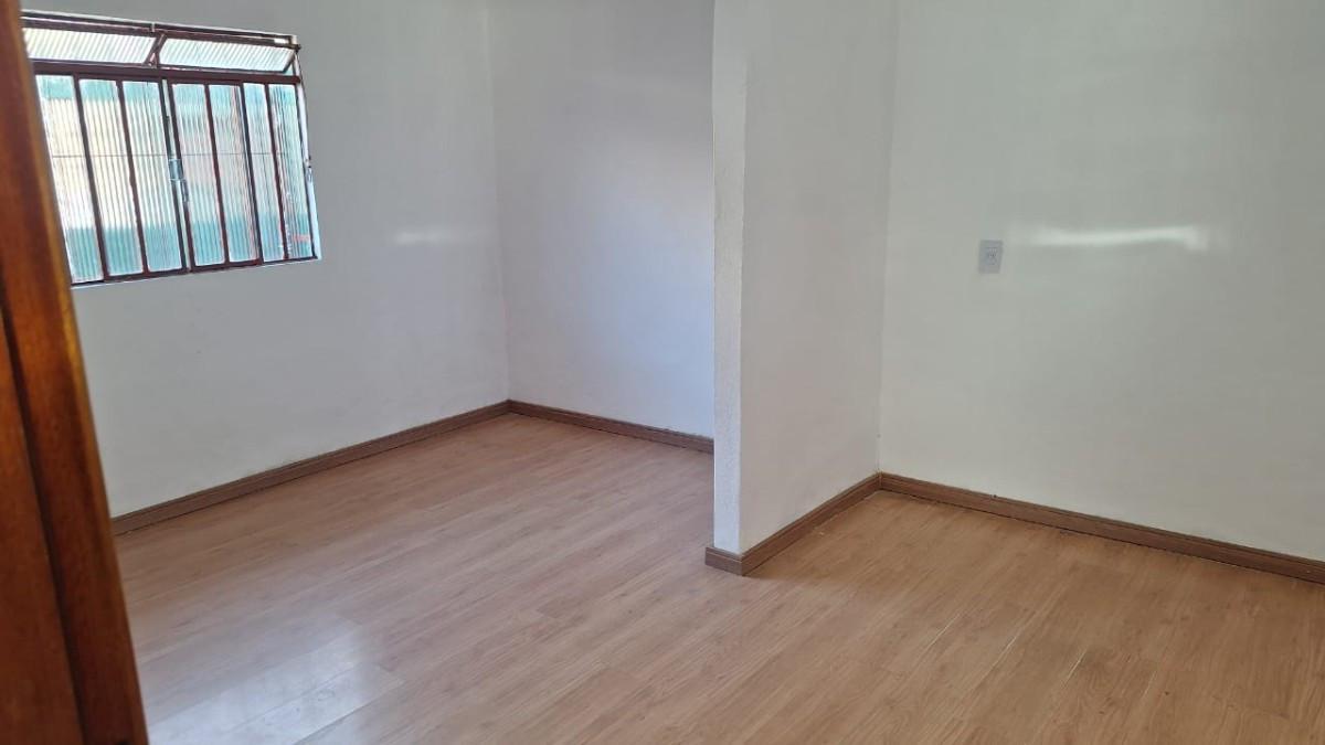 Casa, Palmeiras, 2 Quartos, 1 Vaga