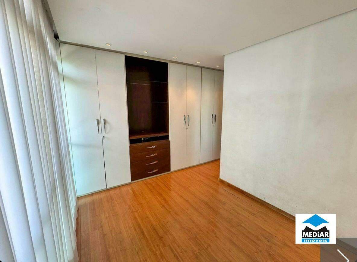 Apartamento, Funcionários, 3 Quartos, 2 Vagas, 1 Suíte
