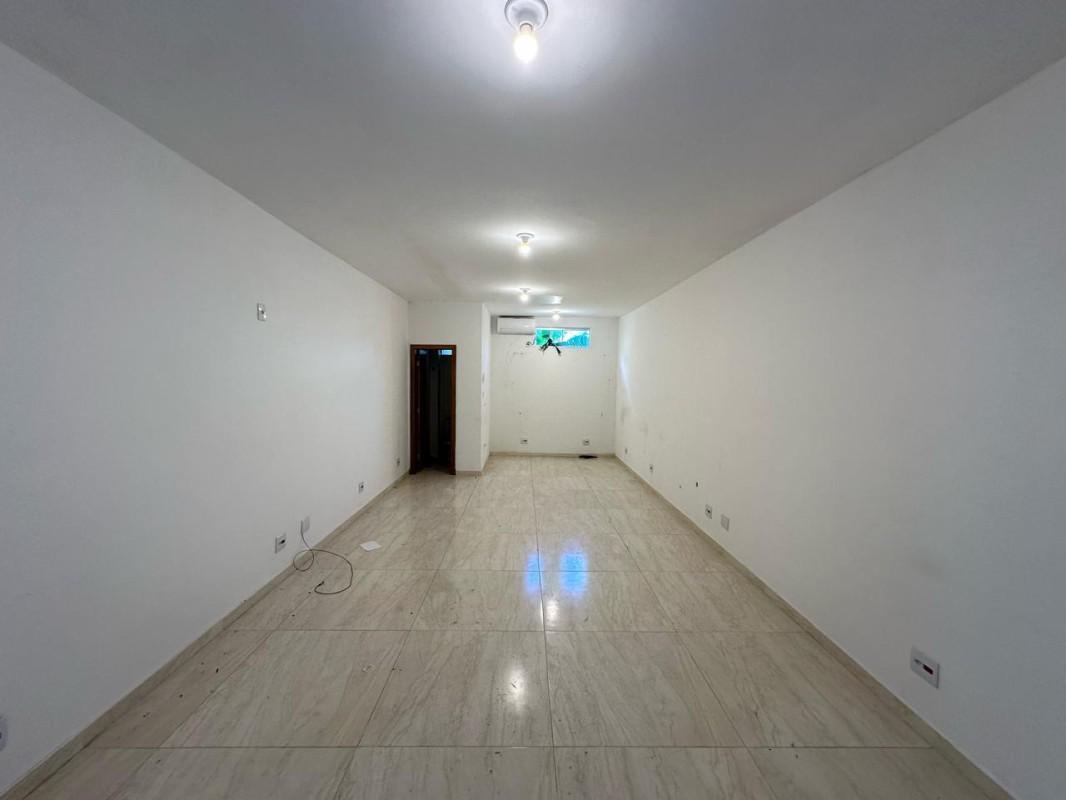 Andar, Santa Terezinha, 0 Quarto, 0 Vaga