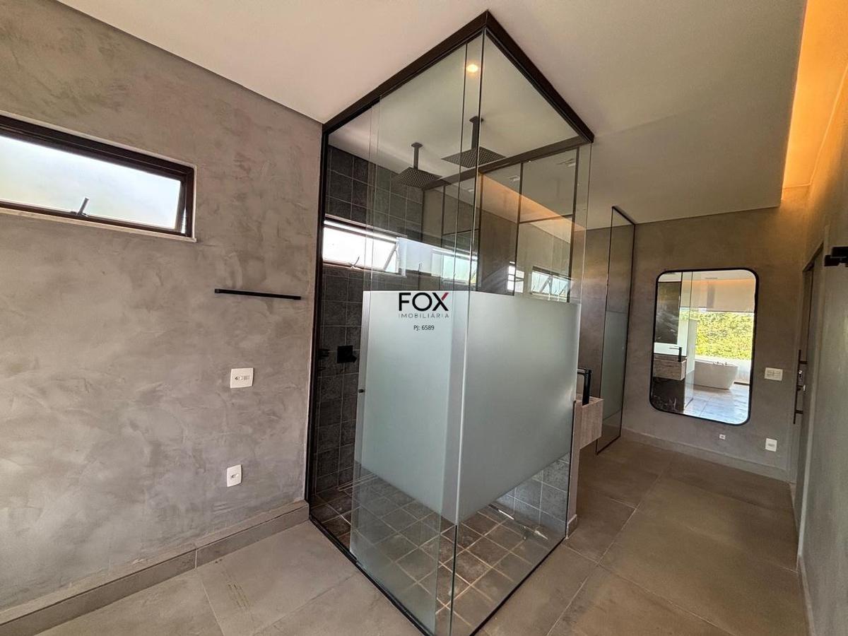 Casa, Santa Lúcia, 4 Quartos, 2 Vagas, 2 Suítes