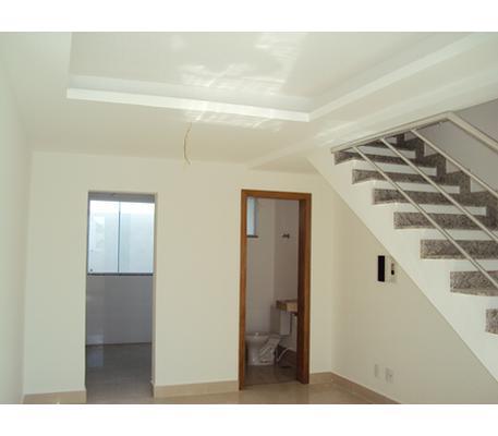 Casa, Piratininga (venda Nova), 2 Quartos, 2 Vagas