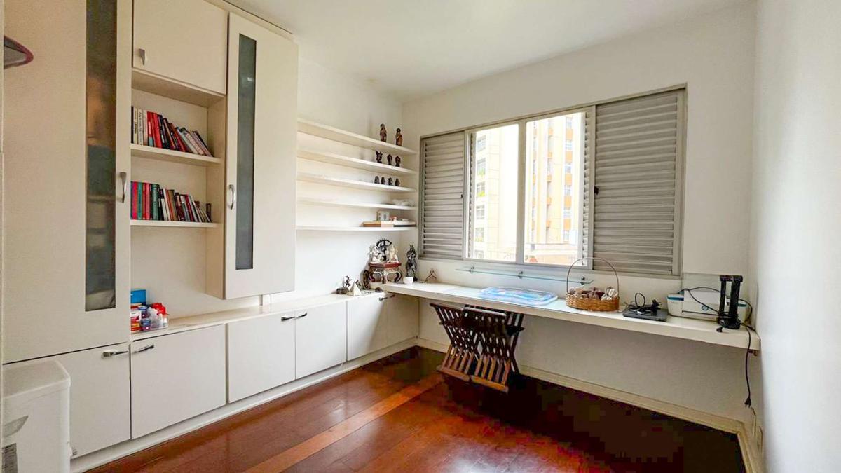 Apartamento, Sion, 4 Quartos, 2 Vagas, 1 Suíte