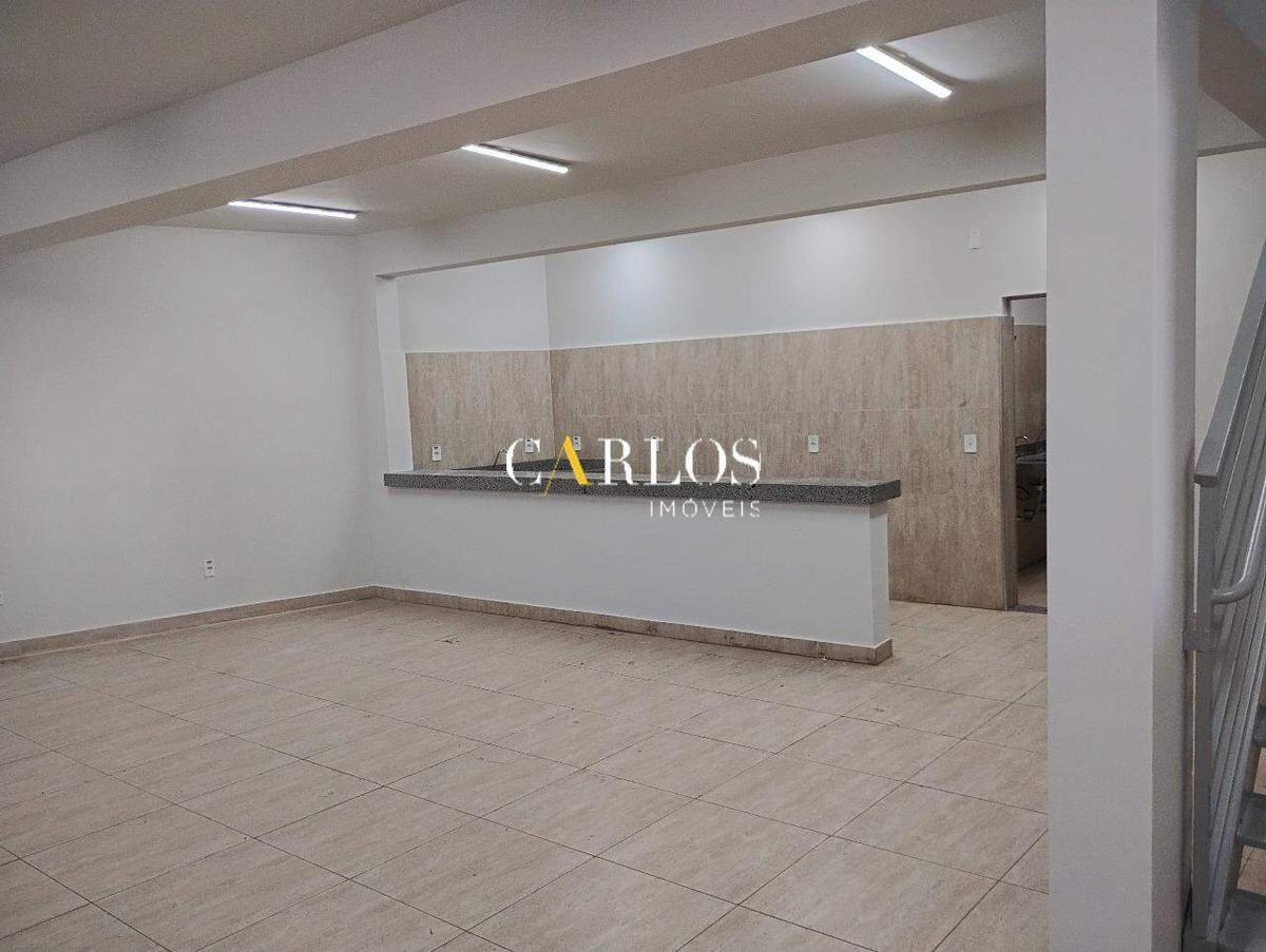 Galpão, Do Comércio