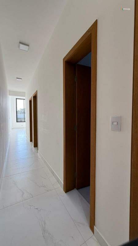 Casa, Novo Centro, 3 Quartos, 0 Vaga, 1 Suíte