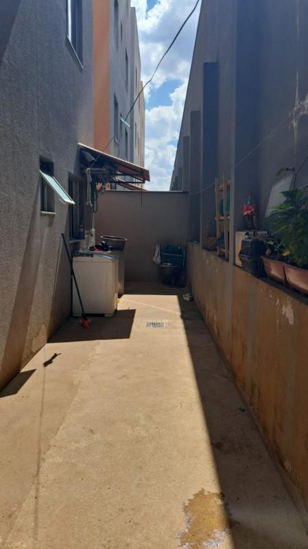 Apartamento, Novo Campinho, 2 Quartos, 1 Vaga