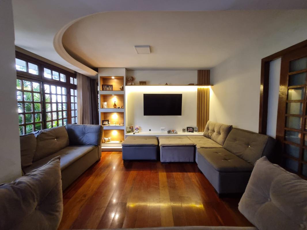 Casa, Jardim Riacho das Pedras, 3 Quartos, 4 Vagas, 2 Suítes