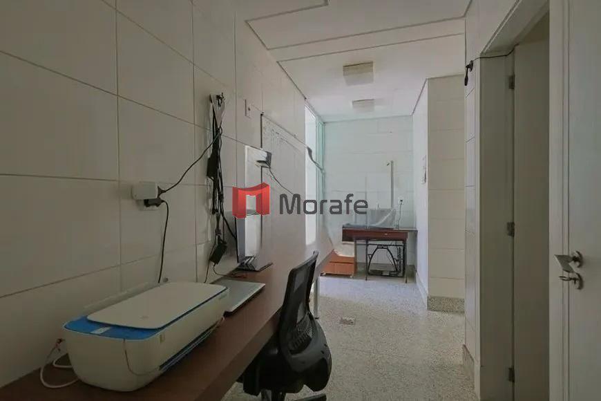 Casa, Castelo, 3 Quartos, 4 Vagas, 1 Suíte