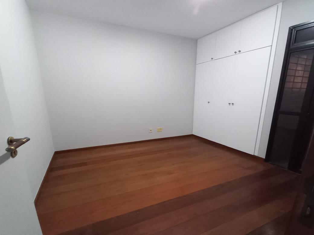 Apartamento, Santo Agostinho, 3 Quartos, 2 Vagas, 1 Suíte