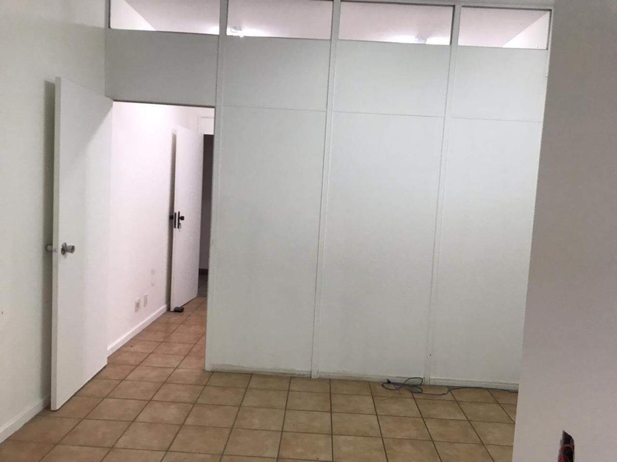 Sala, Gutierrez, 1 Vaga