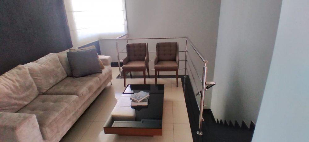 Casa, Jardim Riacho das Pedras, 3 Quartos, 6 Vagas, 1 Suíte