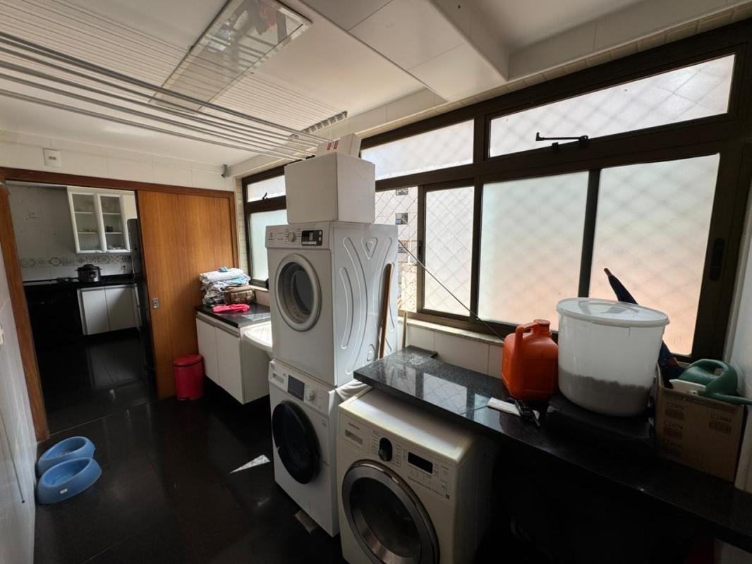 Apartamento, Sion, 4 Quartos, 3 Vagas, 3 Suítes