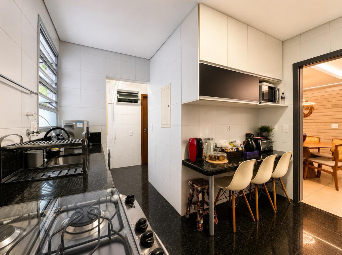 Apartamento, Santo Agostinho, 4 Quartos, 3 Vagas, 1 Suíte
