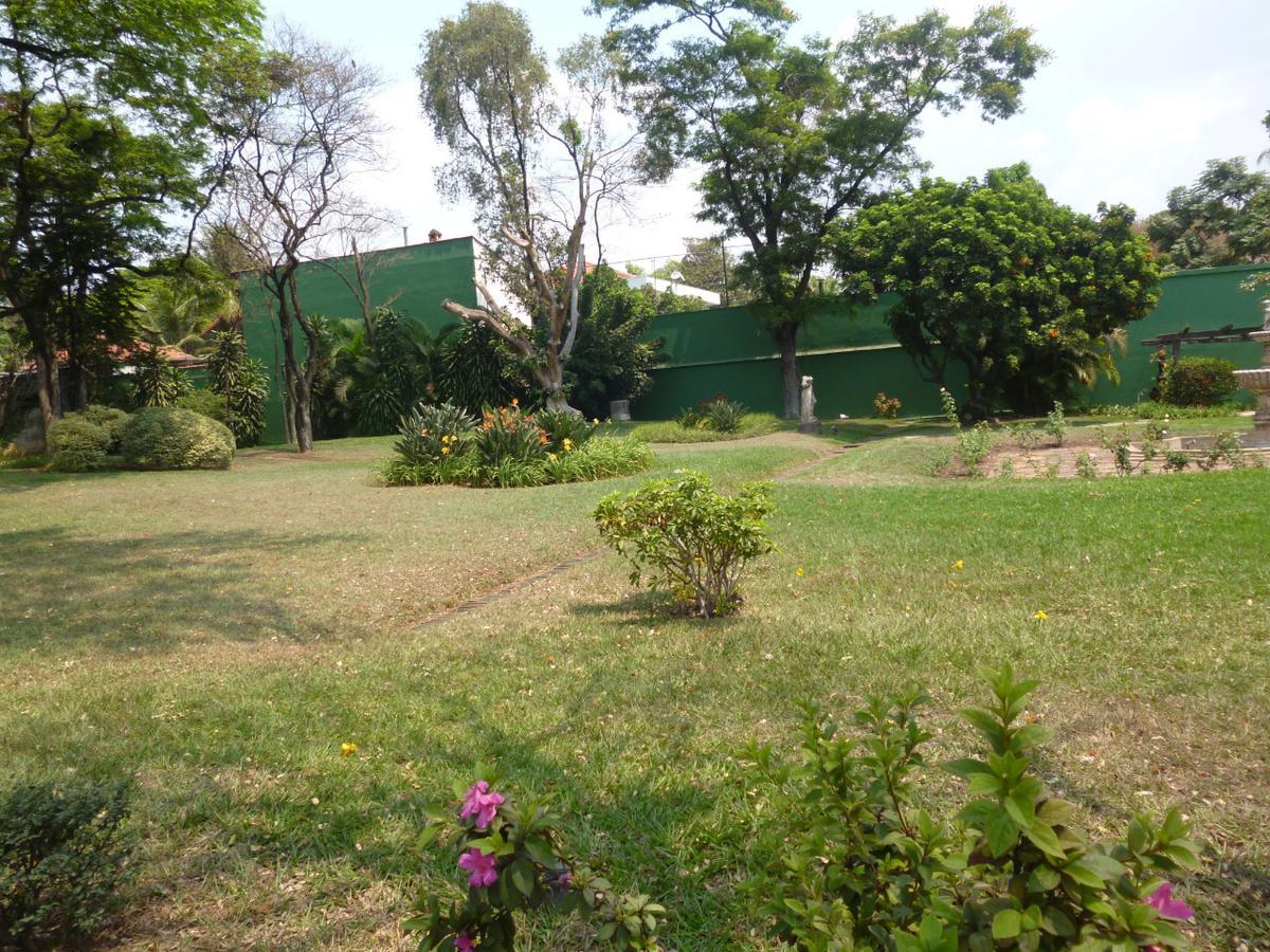 Lote, São Luiz (pampulha), 0 Quarto, 0 Vaga