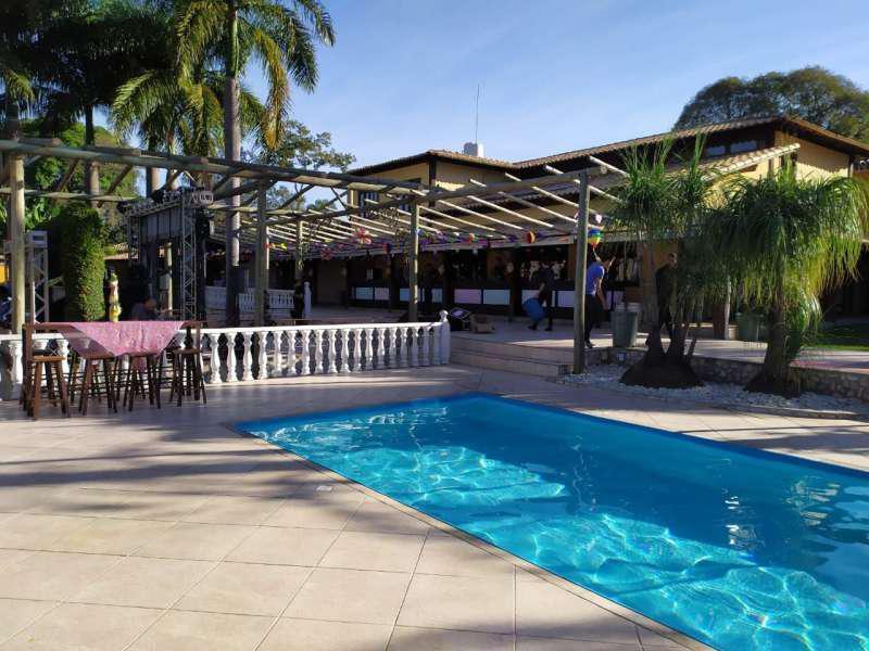 Casa, Trevo, 4 Quartos, 6 Vagas, 2 Suítes