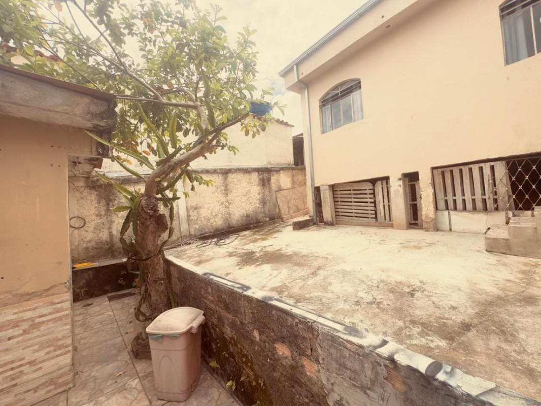 Casa, Paraúna (venda Nova), 4 Quartos, 4 Vagas, 1 Suíte